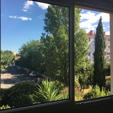 Appartement Belle Chambre Dans Appartement Vert A Deux Pas Du Centre-Ville De Montpellier Montpellier