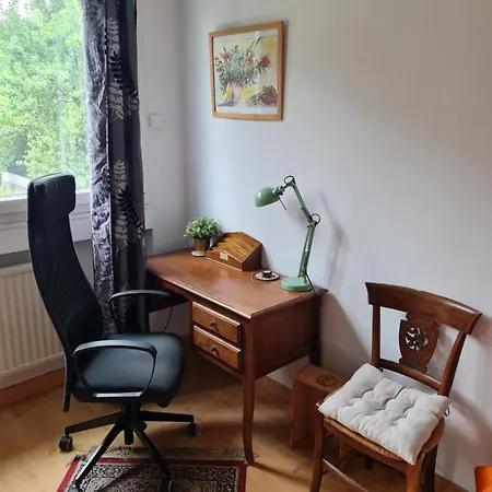 Appartement Belle Chambre Dans Appartement Vert A Deux Pas Du Centre-Ville De Montpellier