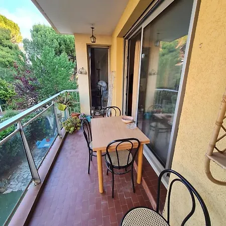 Διαμέρισμα Belle Dans En Colocation Proche Centre-ville De Μονπελιέ