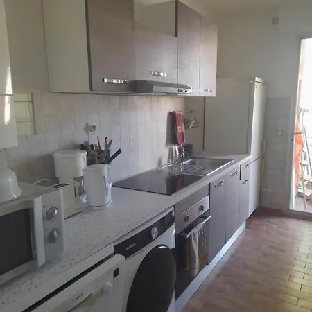 Διαμέρισμα Belle Dans En Colocation Proche Centre-ville De